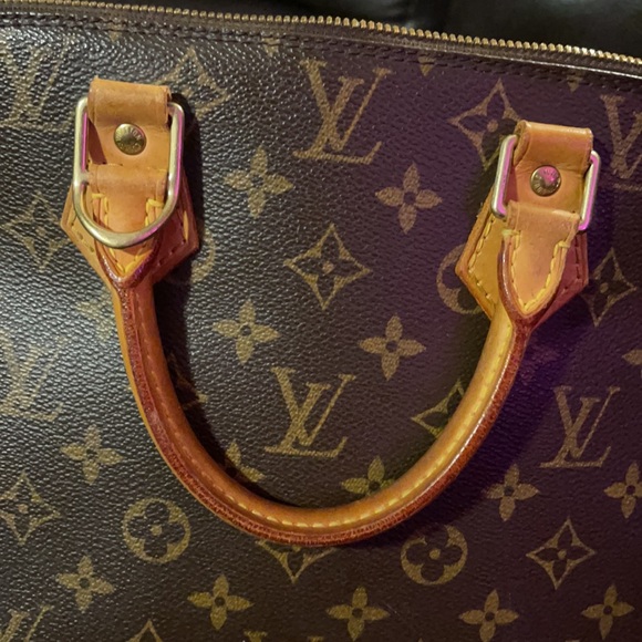 Louis Vuitton Handbag - Picture 5 of 5